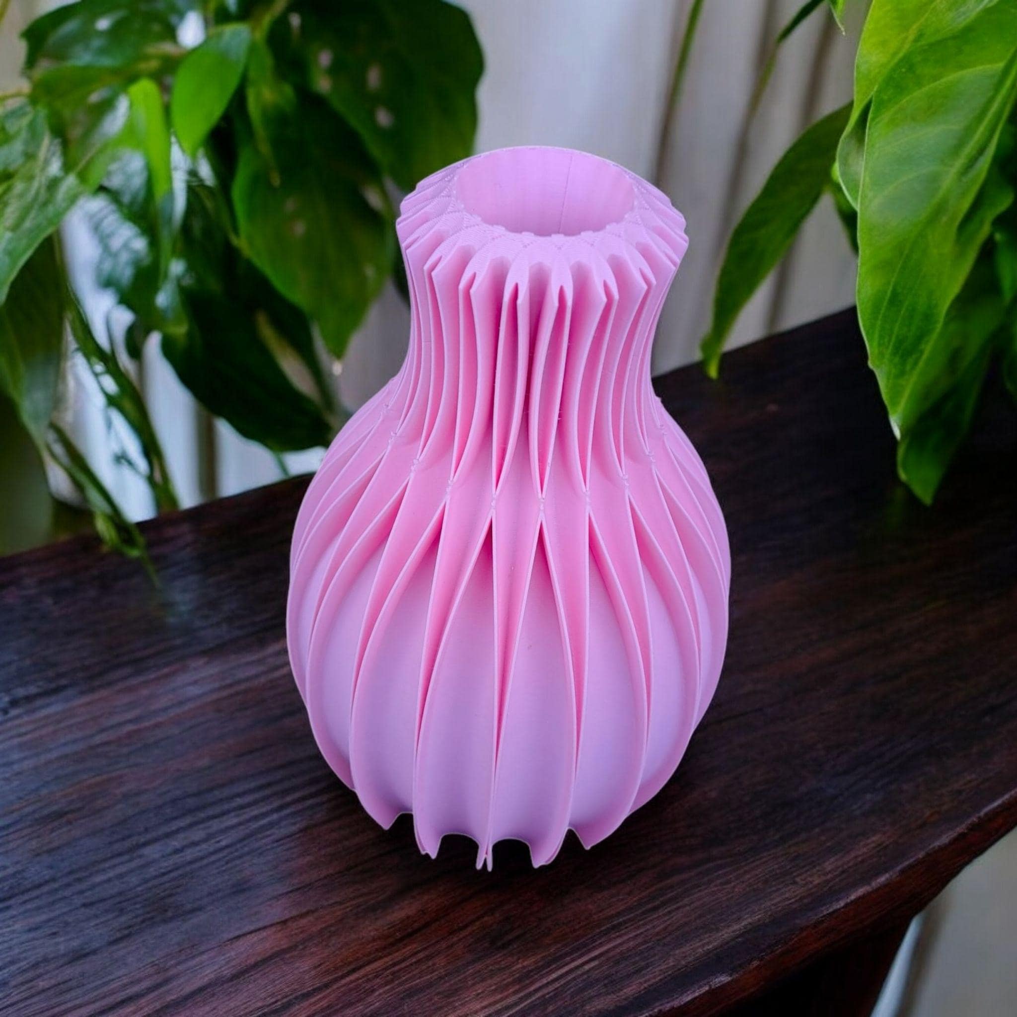 Facetta Vase: Modern Geometric Home Decor