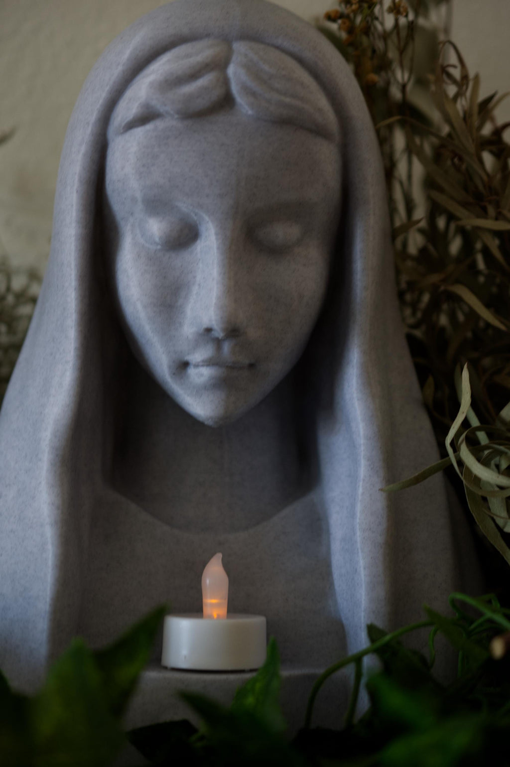 Virgin Mary Praying Statue Rosary Holder  for Prayer Corner or Interior Decor