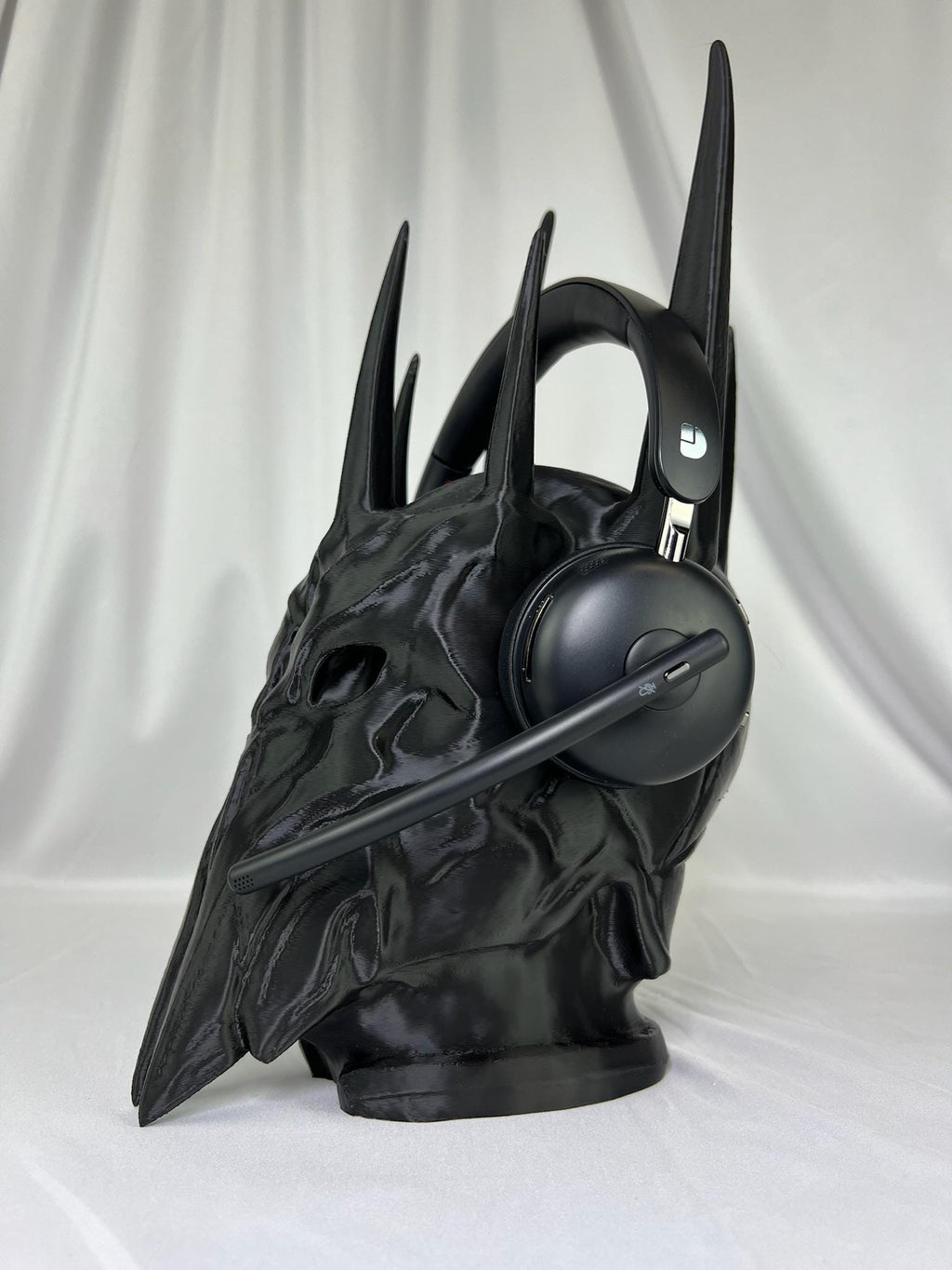 Sauron Headphone Stand: Lord of the Rings Desk Decor (16 Inches Tall)
