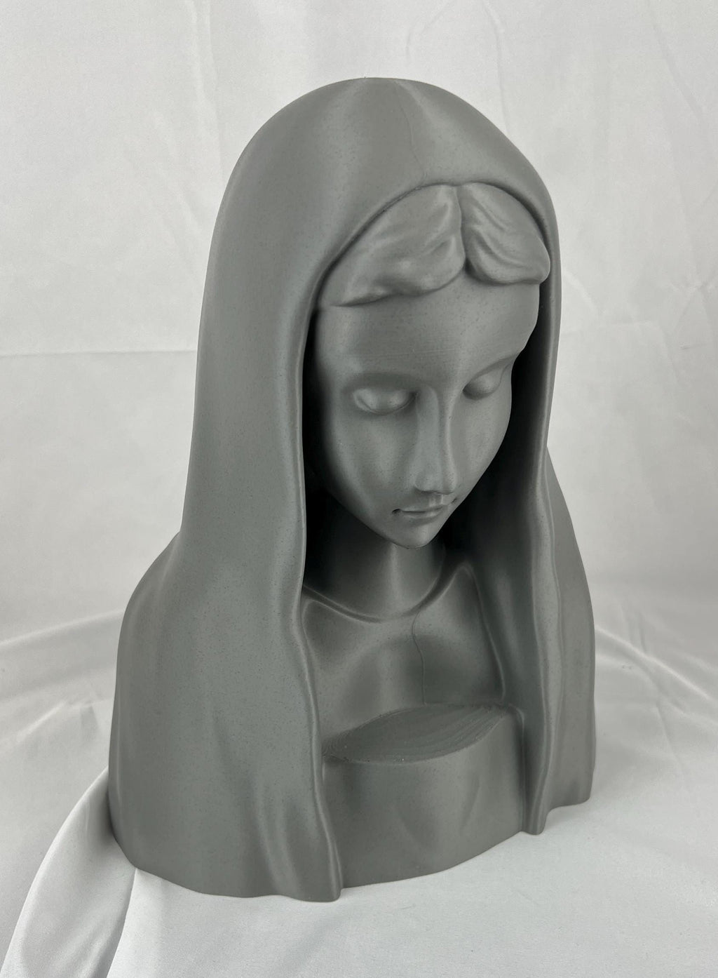 Virgin Mary Praying Statue Rosary Holder  for Prayer Corner or Interior Decor