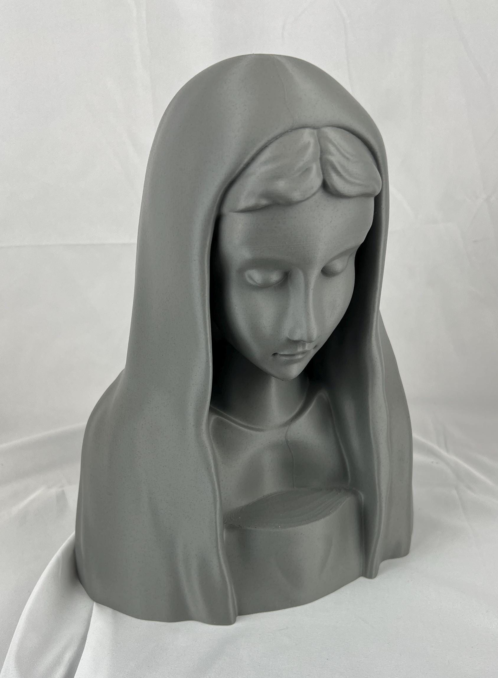 Virgin Mary Praying Statue Rosary Holder  for Prayer Corner or Interior Decor